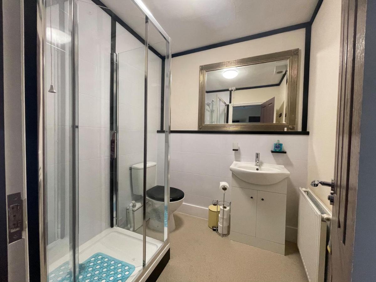 The Kings Arms Inn Stratton  Екстериор снимка