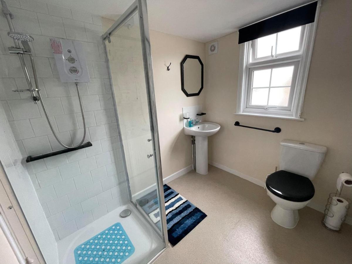 The Kings Arms Inn Stratton  Екстериор снимка