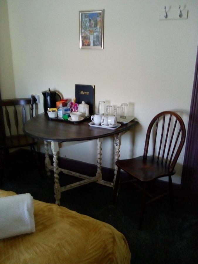 The Kings Arms Inn Stratton  Екстериор снимка